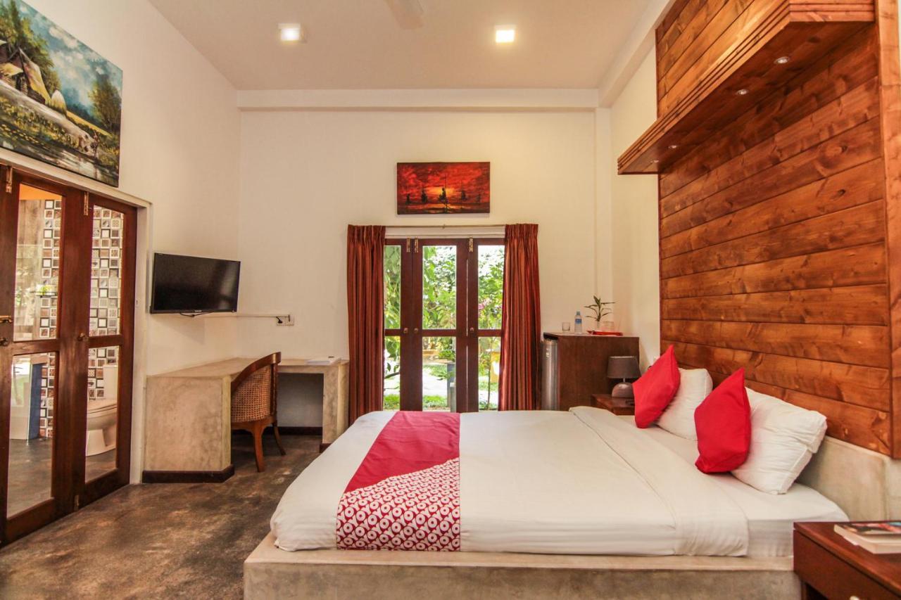 Gomez Place Negombo Esterno foto